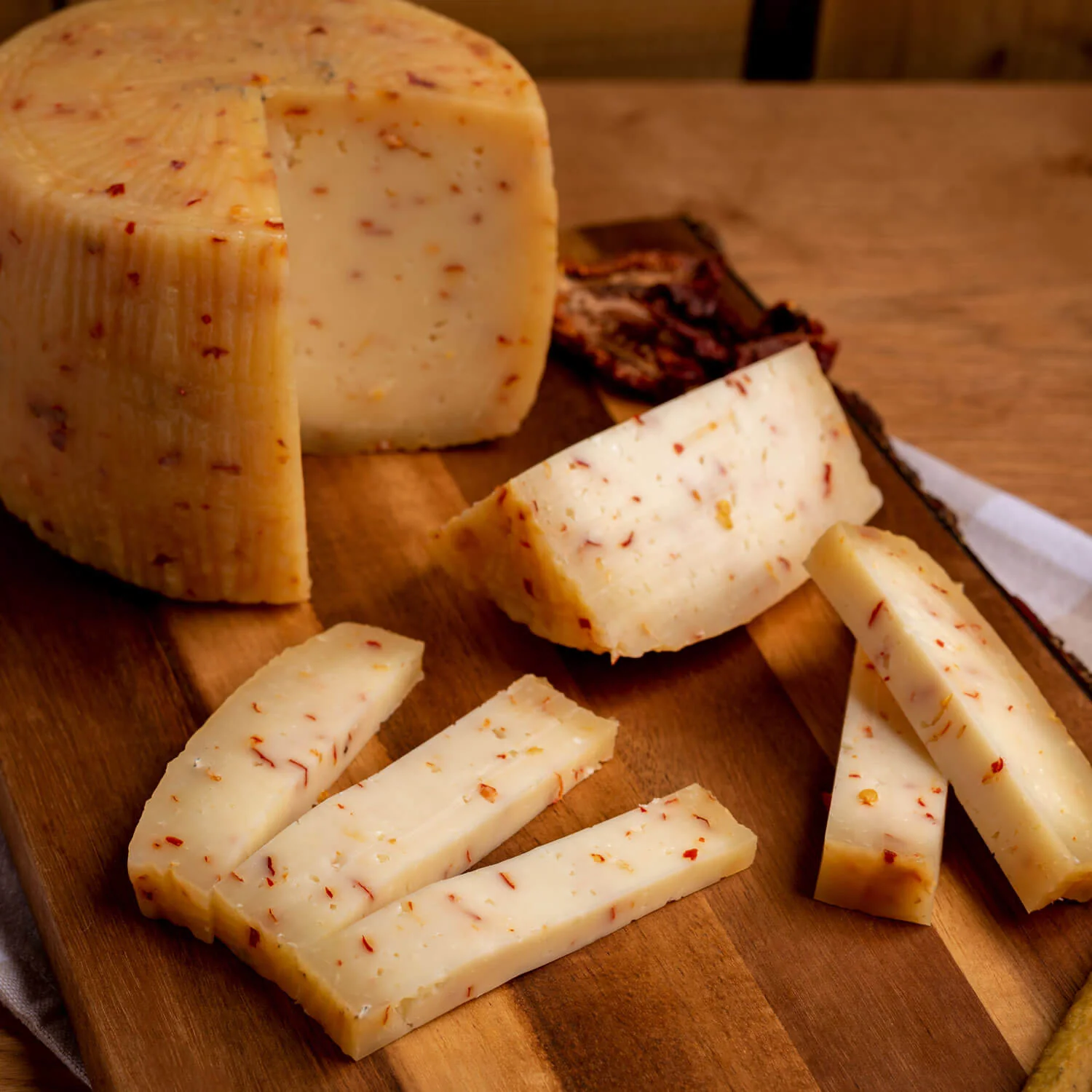 Cretan Spicy Graviera with Chili – Spicy Sheep & Goat Cheese from Crete (200g) - Image 3