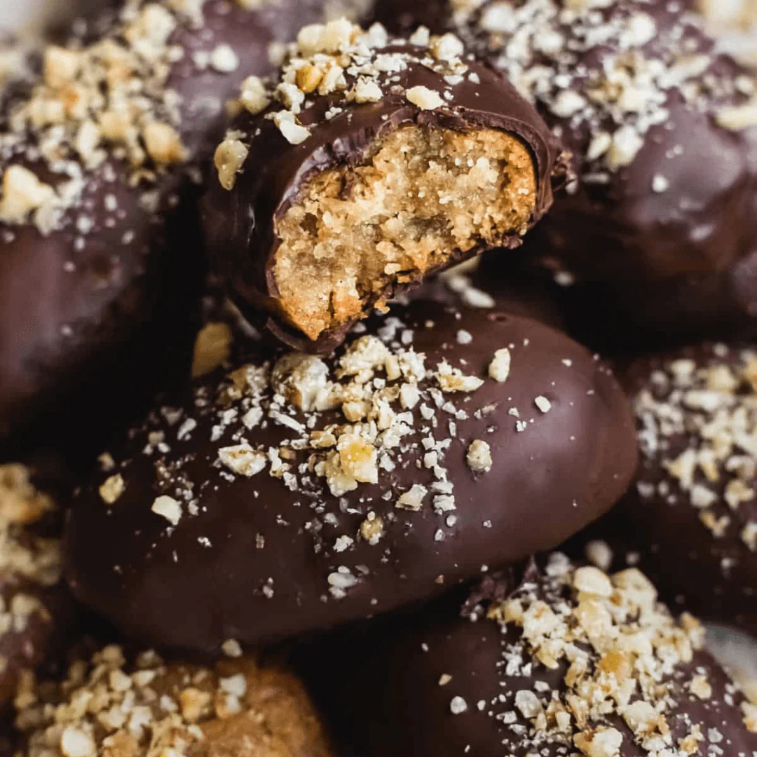 Fresh Chocolate-Dipped Melomakarona – Handcrafted in Athens (1kg) - Image 2