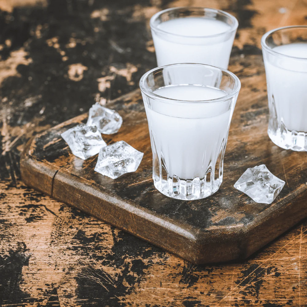 Ouzo Retro - 700ml - Image 2