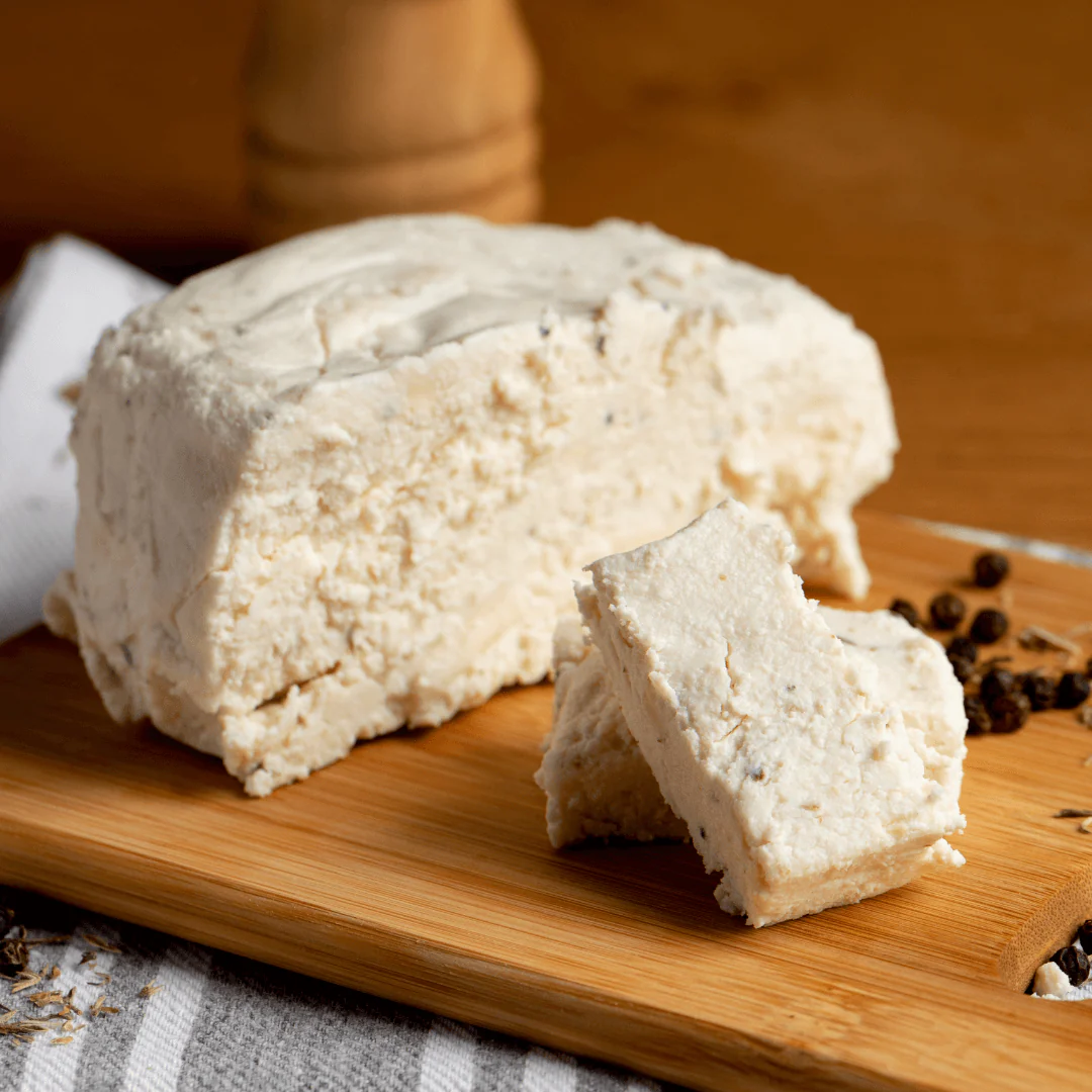 Soft Skotiri from Ios – Creamy Greek Cheese with Wild Thyme | ~500g - Image 3