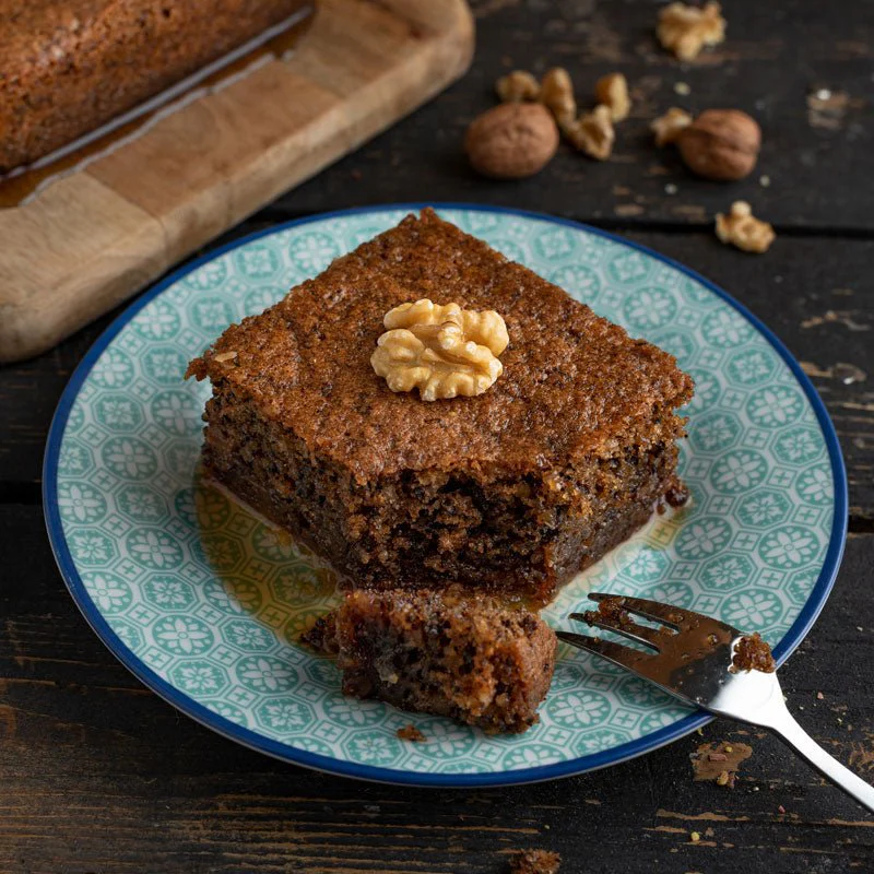 Traditional Athenian Karidopita – Walnut & Spiced Syrup Cake (1.2kg) - Image 4